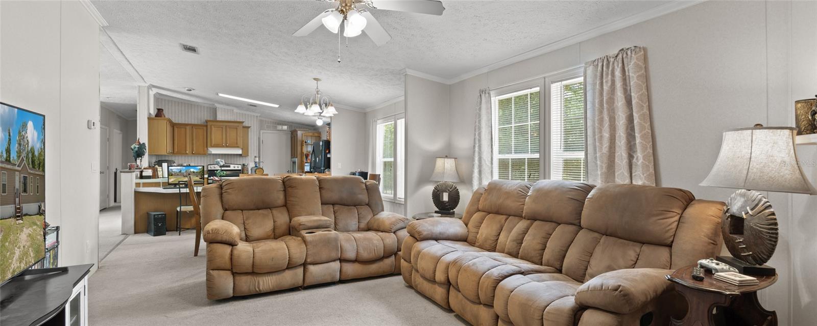 WILLISTON HIGHLANDS - Residential