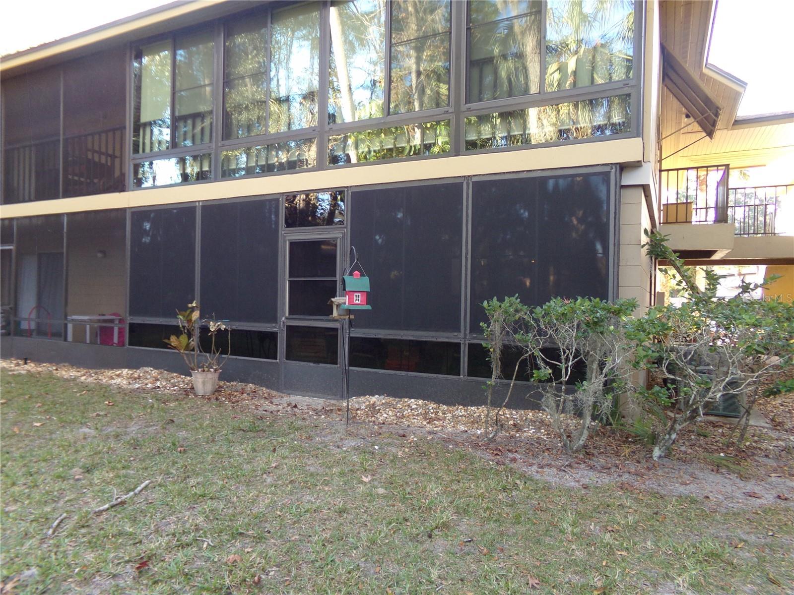 LAKESIDE CONDO APTS - Residential