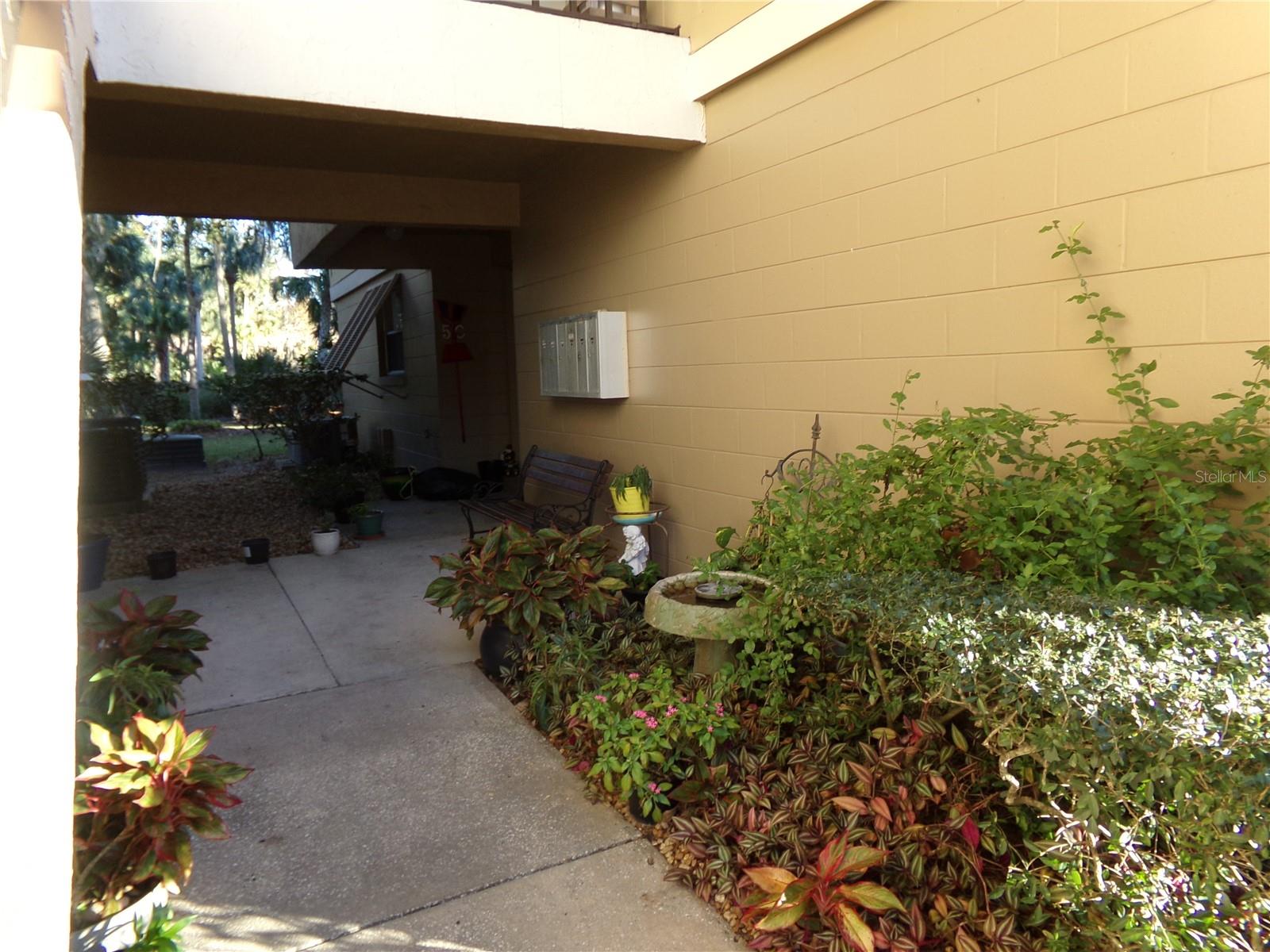 LAKESIDE CONDO APTS - Residential