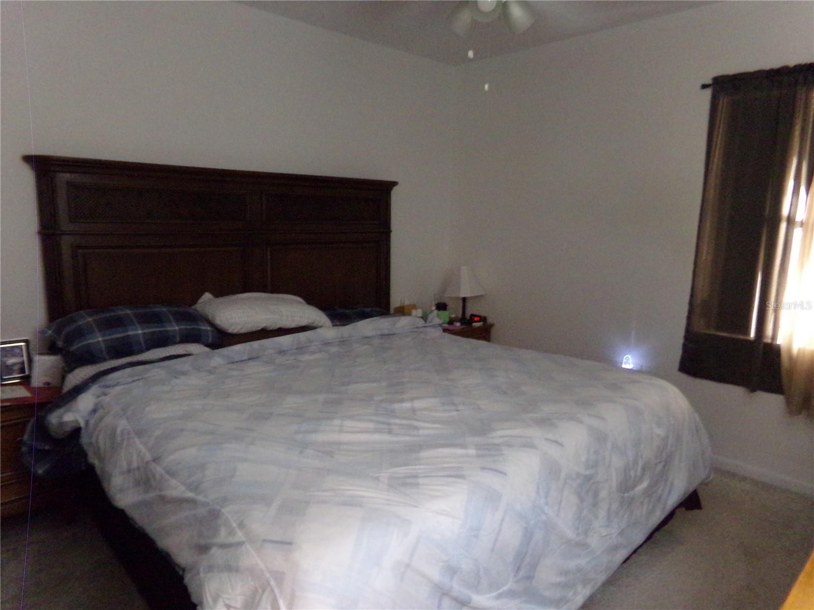LAKESIDE CONDO APTS - Residential