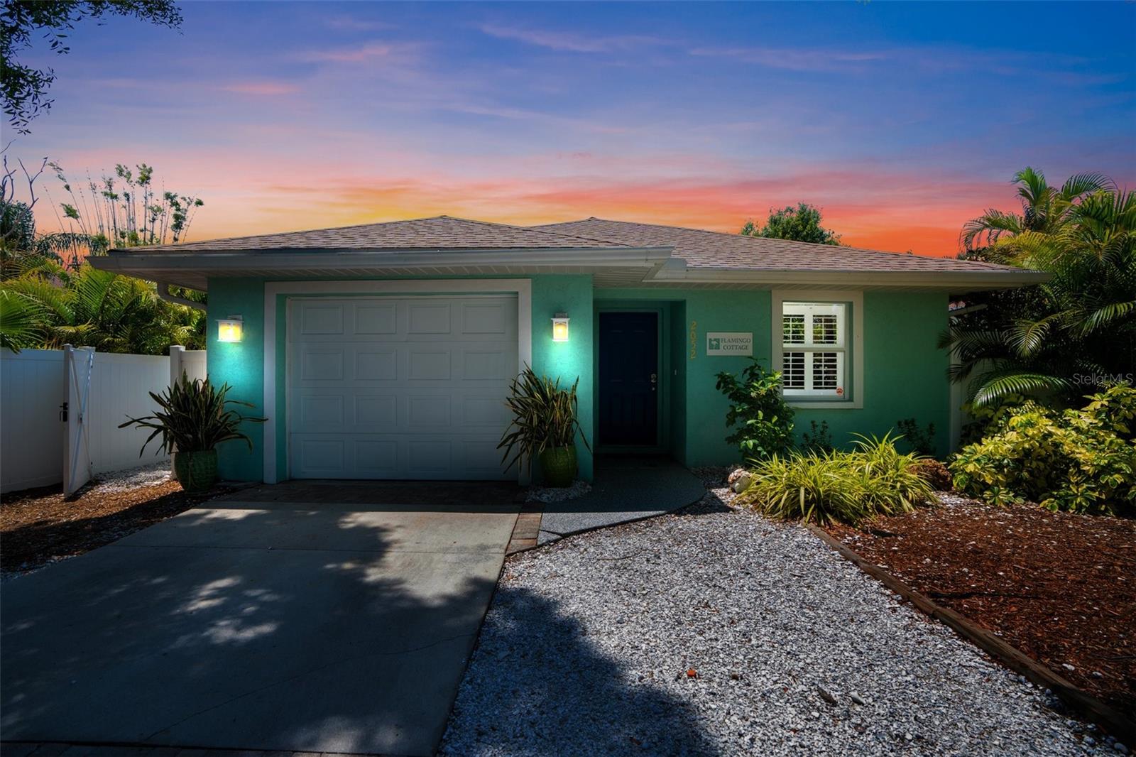 ROSELAWN - Residential Income