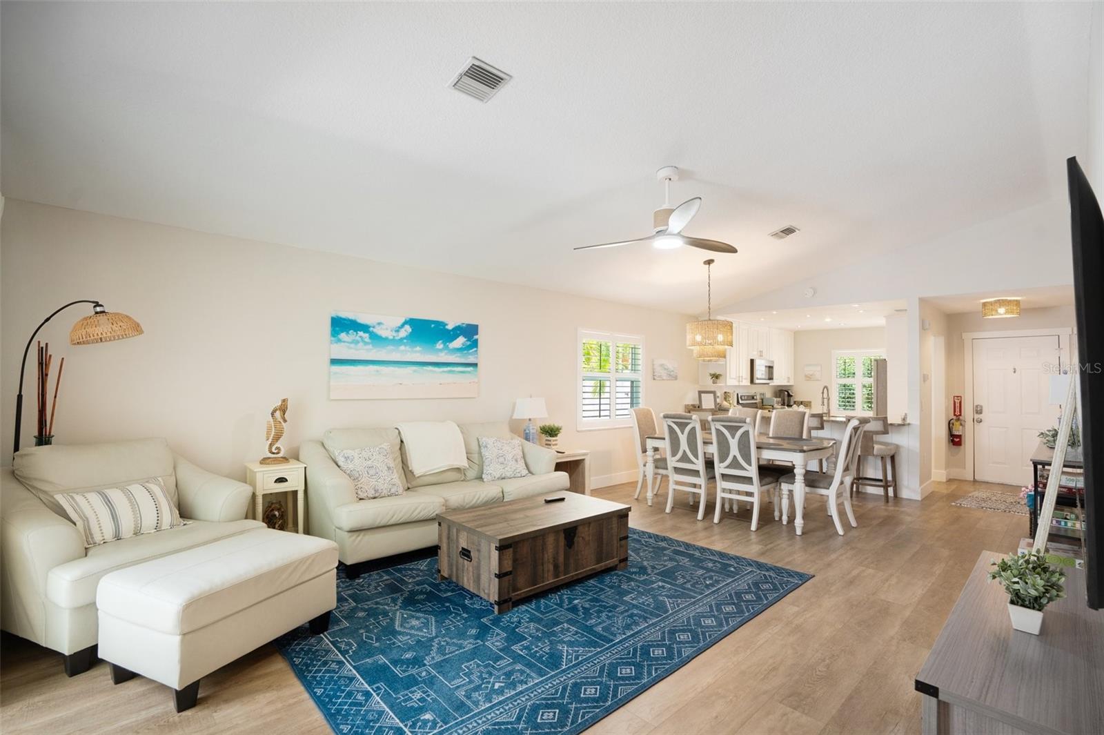 ROSELAWN - Residential Income