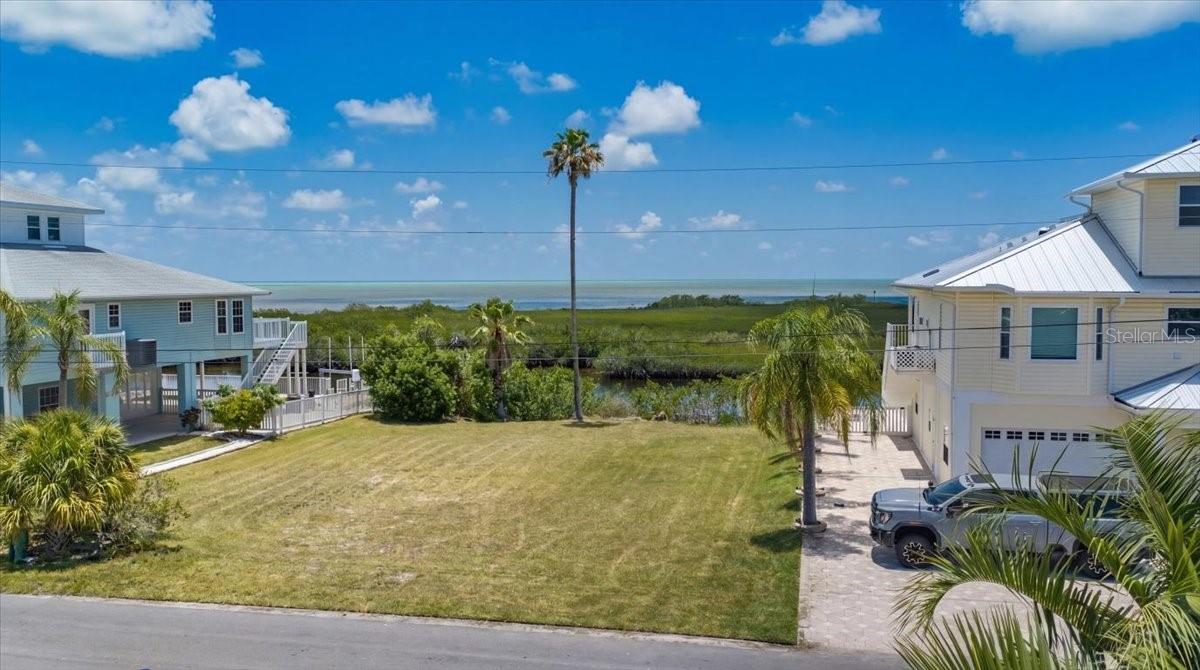 HERNANDO BEACH - Residential