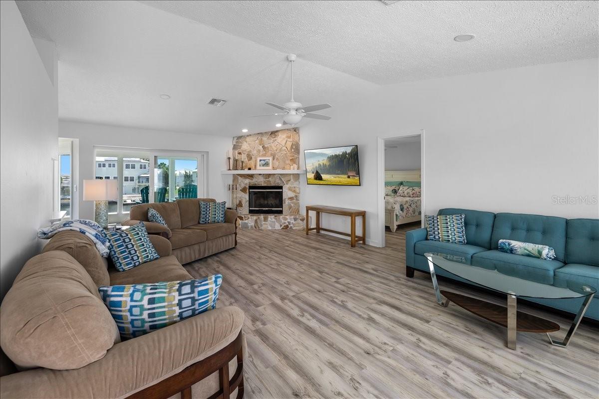 HERNANDO BEACH - Residential