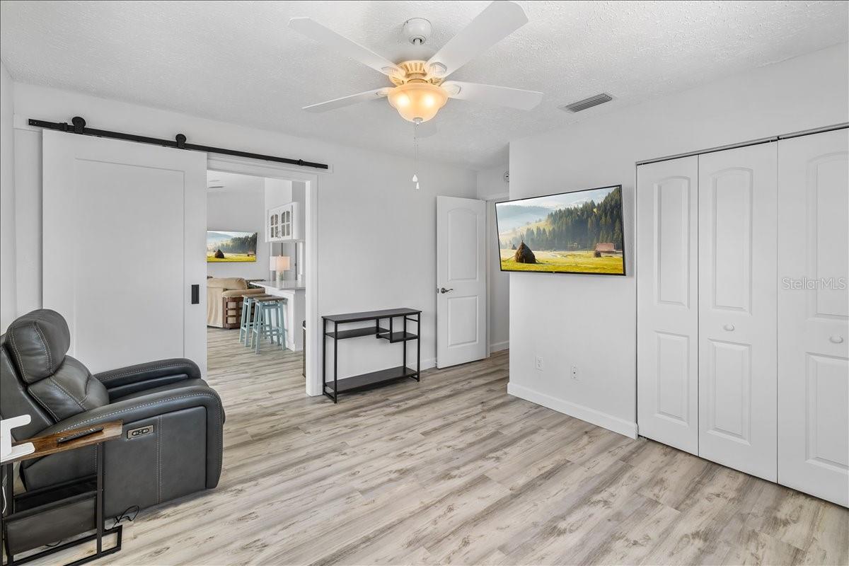 HERNANDO BEACH - Residential