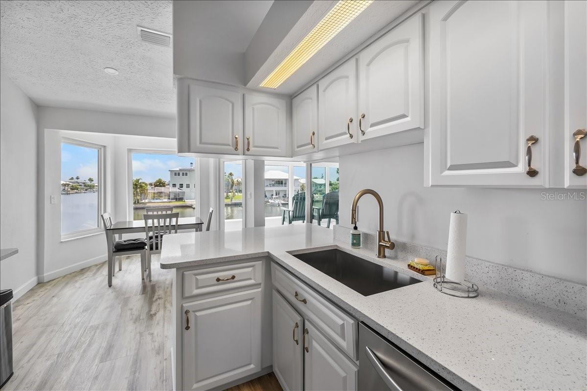HERNANDO BEACH - Residential