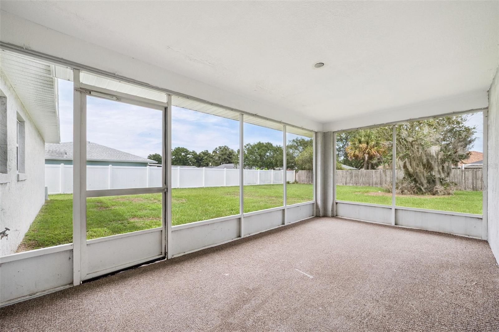 CHURCHILL - Residential