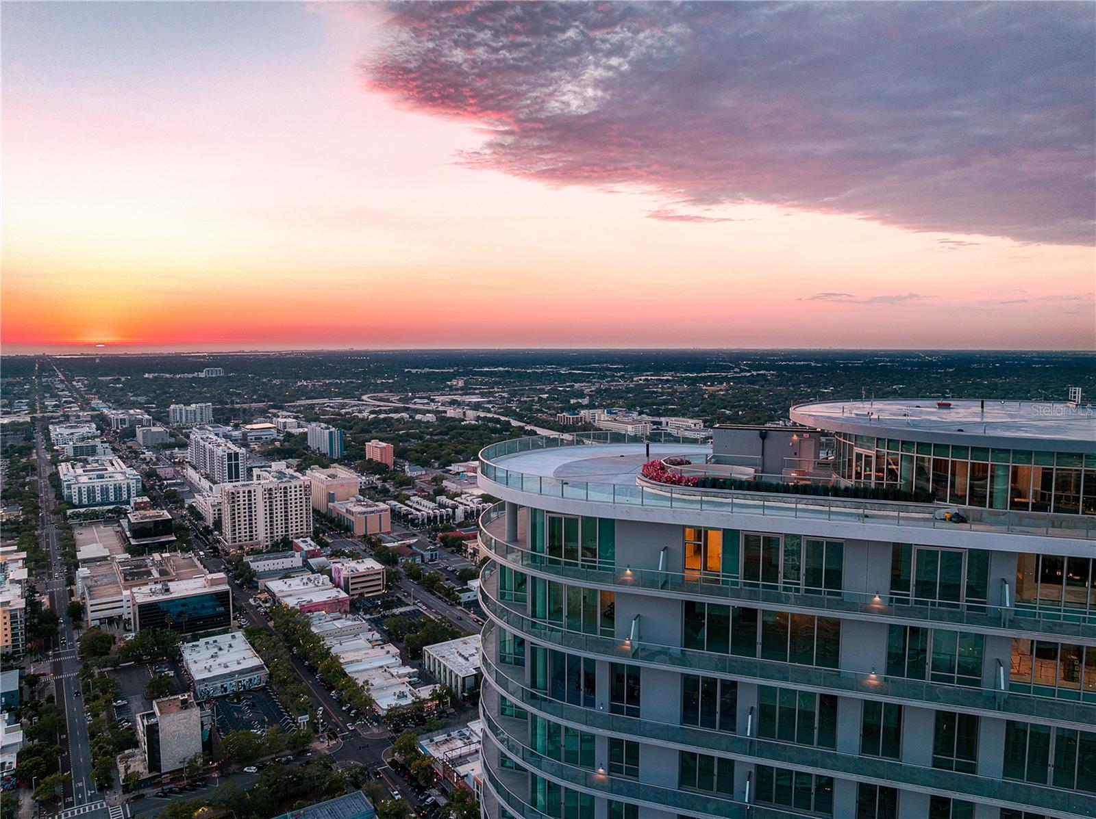 400 CENTRAL - Residential