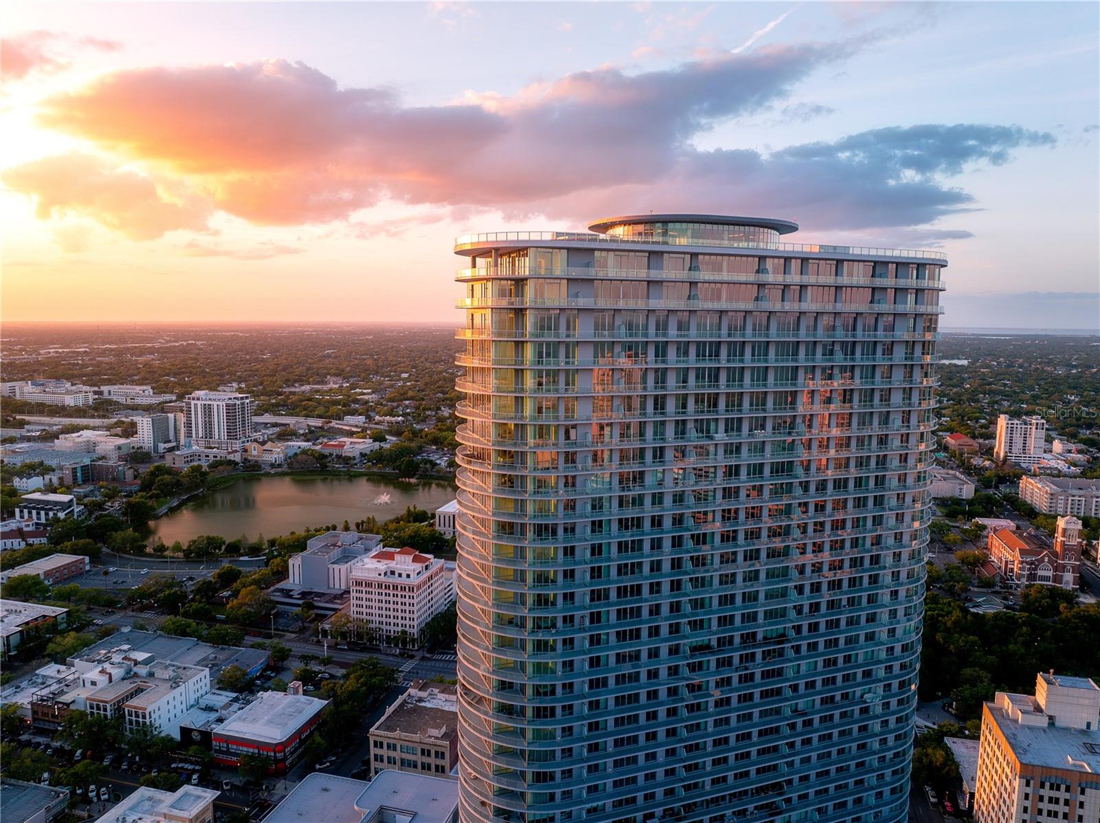 400 CENTRAL - Residential