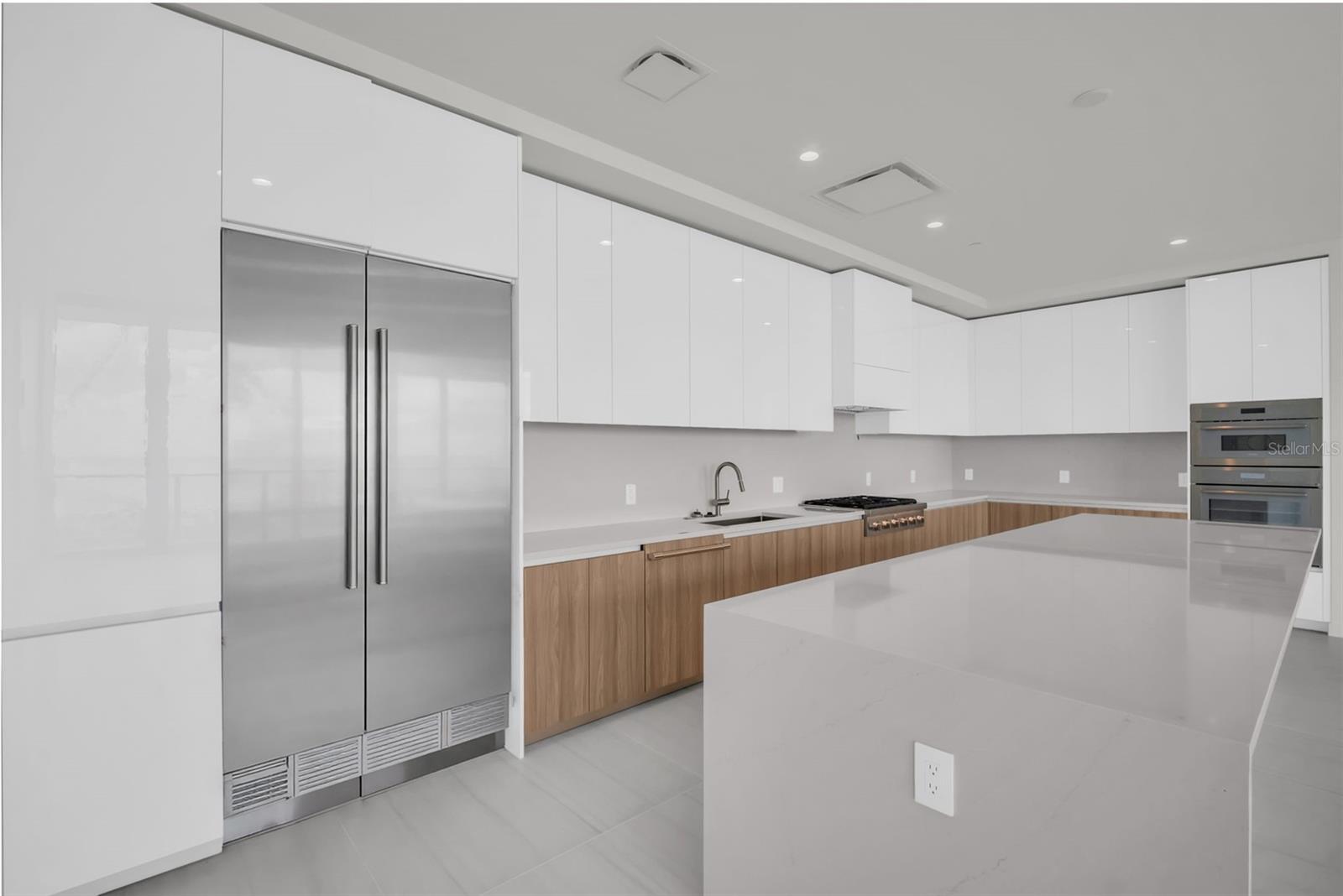400 CENTRAL - Residential