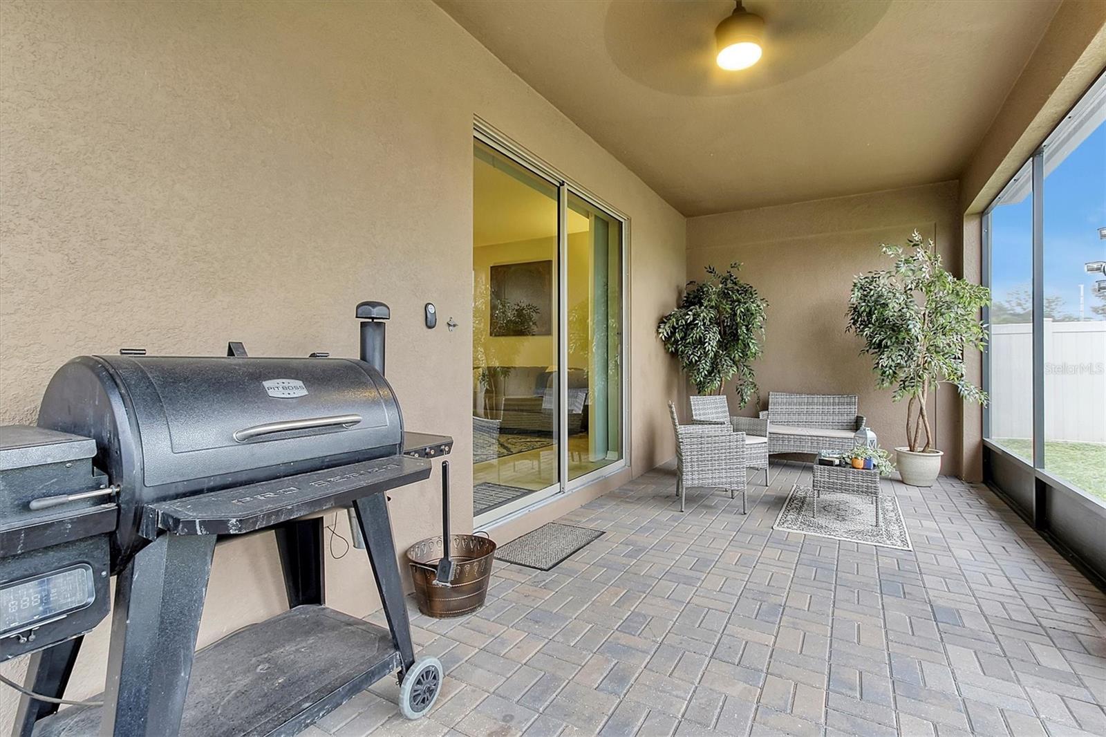 SPLIT OAK ESTATES - Residential Lease