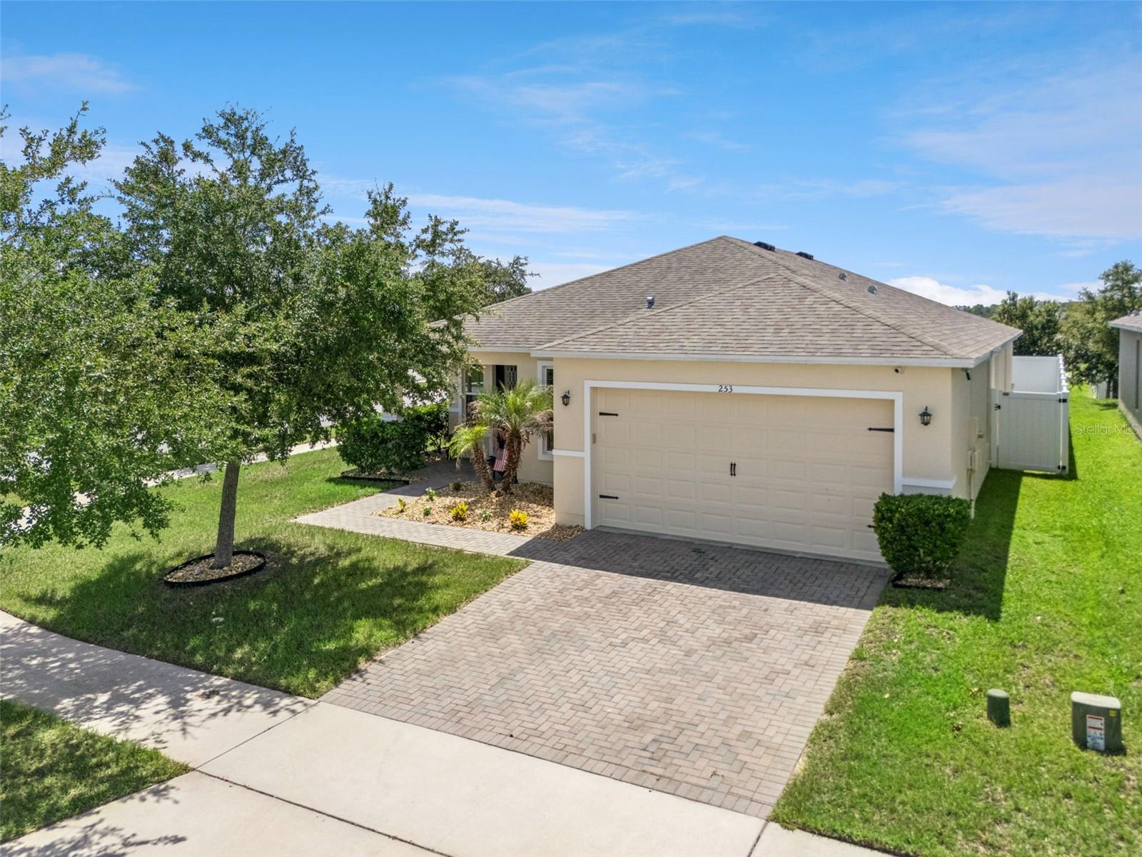 EAGLE POINTE PH III SUB - Residential