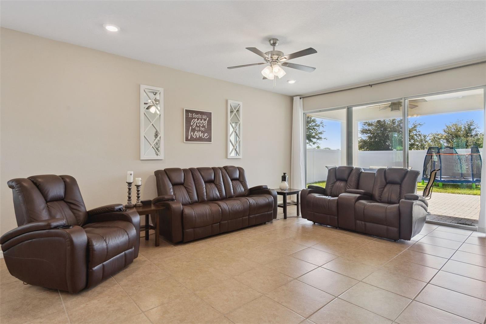 EAGLE POINTE PH III SUB - Residential