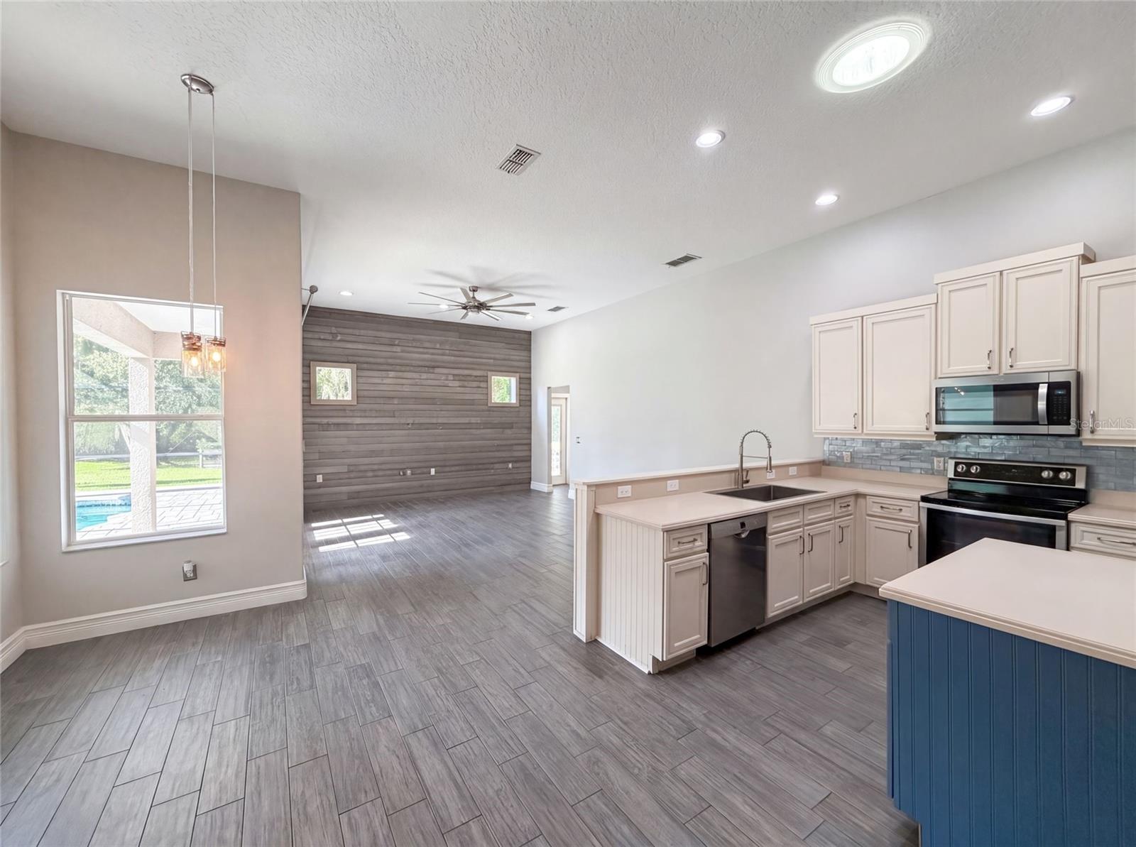 FELLS COVE UNIT 2 PH 1 - Residential