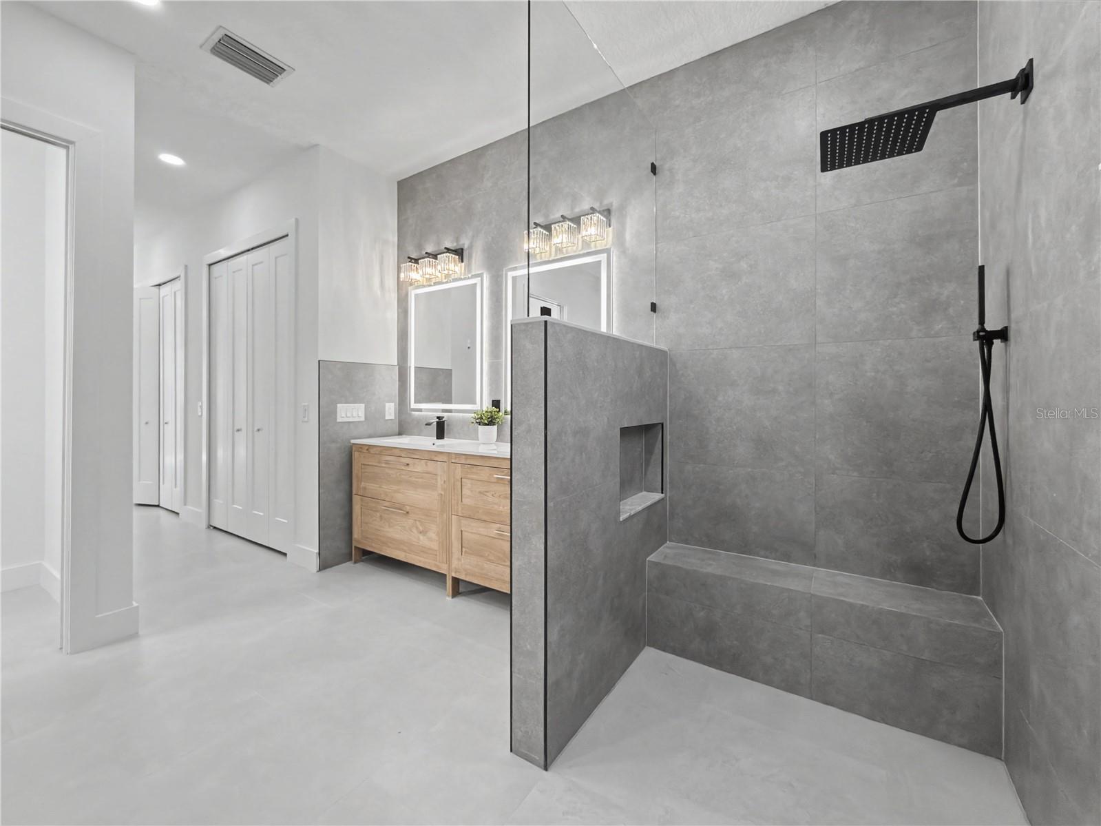 PORT CHARLOTTE SEC 87 - Residential
