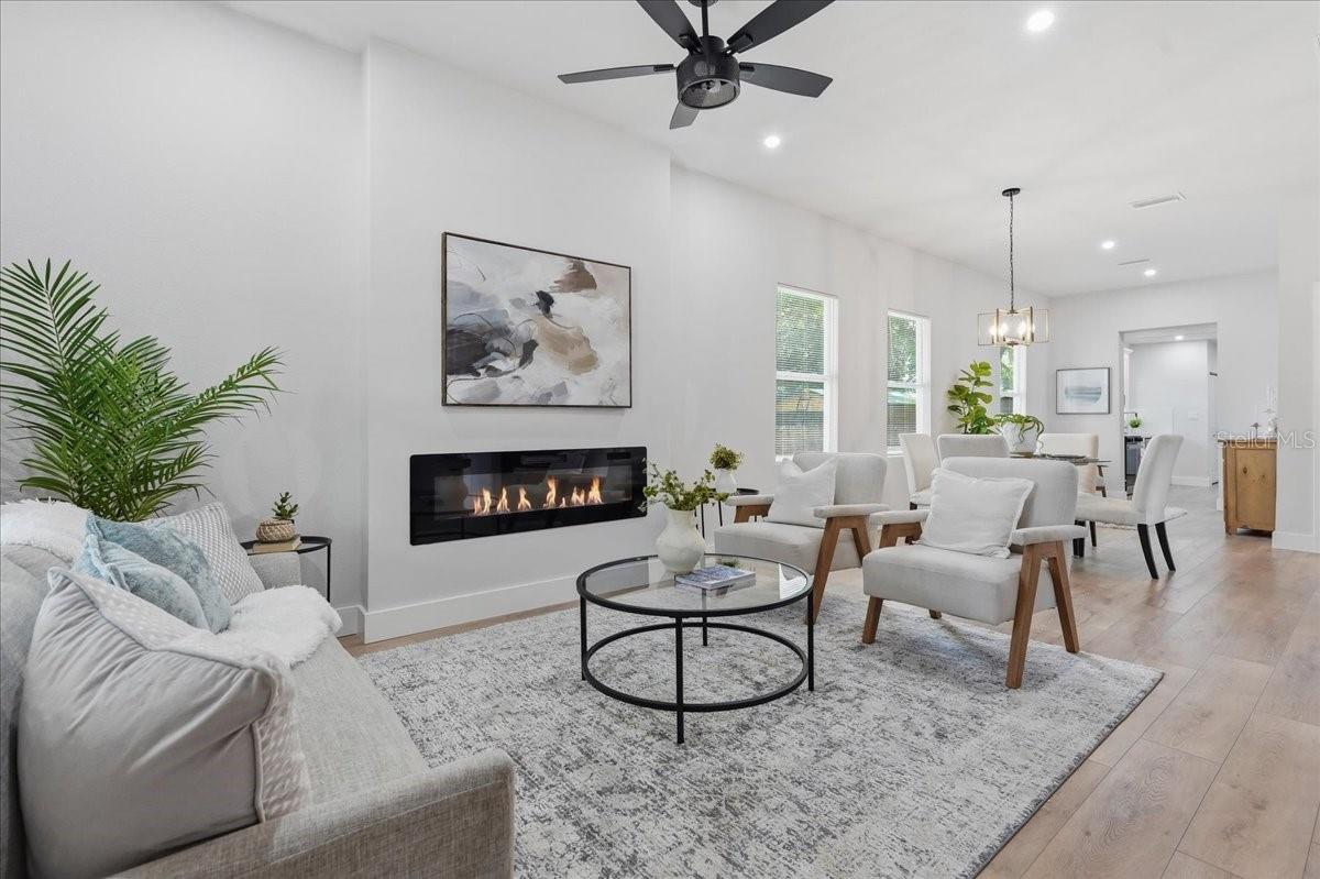 ARLINGTON HEIGHTS - Residential