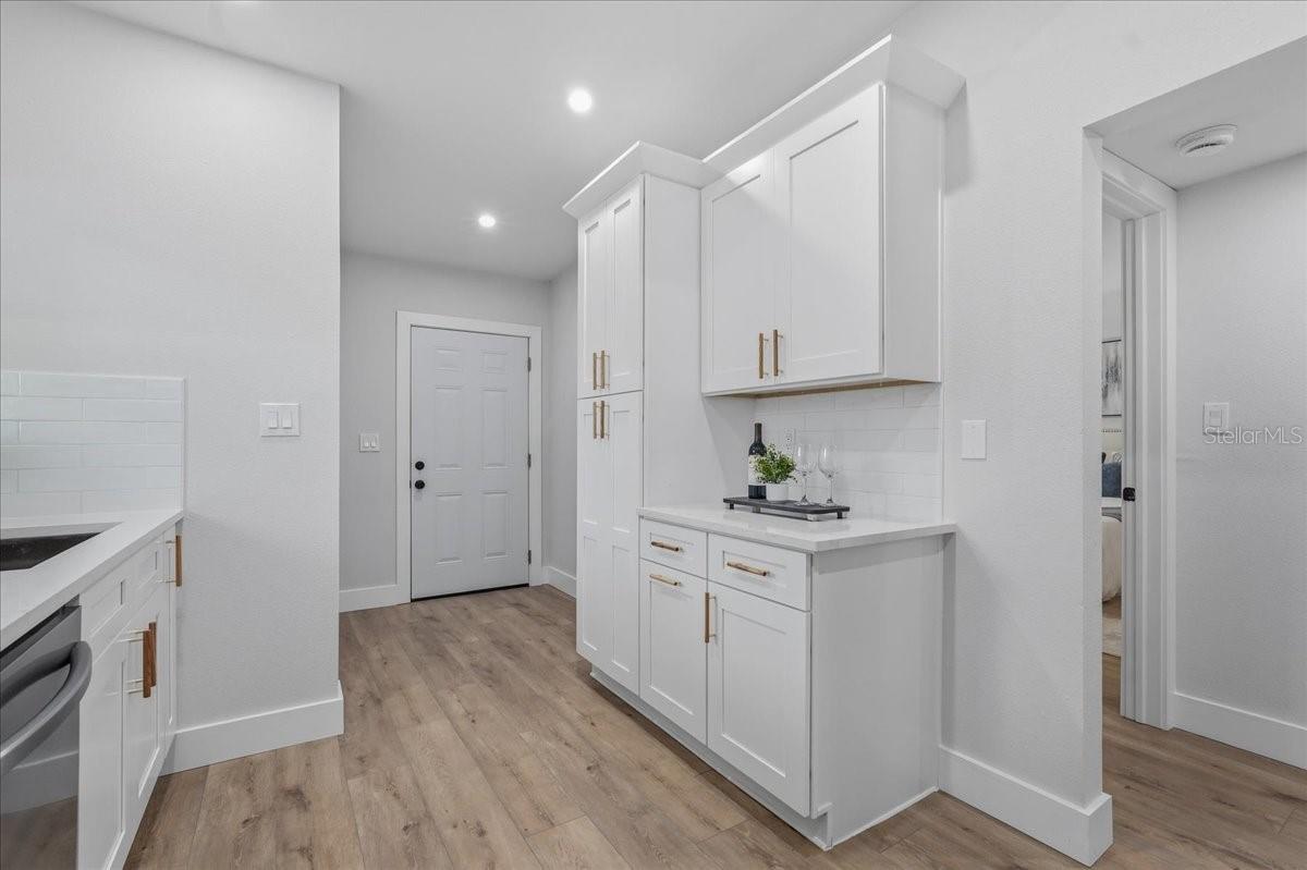 ARLINGTON HEIGHTS - Residential