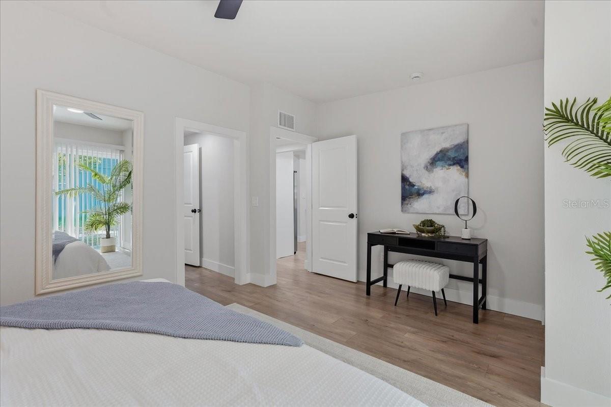 ARLINGTON HEIGHTS - Residential