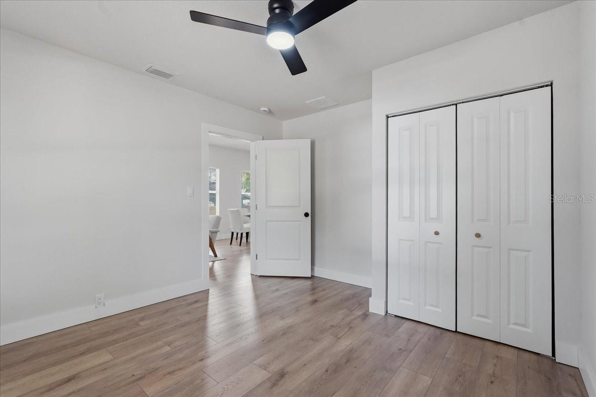 ARLINGTON HEIGHTS - Residential