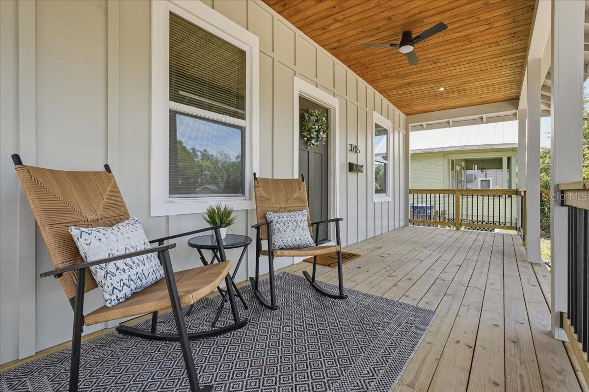 ARLINGTON HEIGHTS - Residential