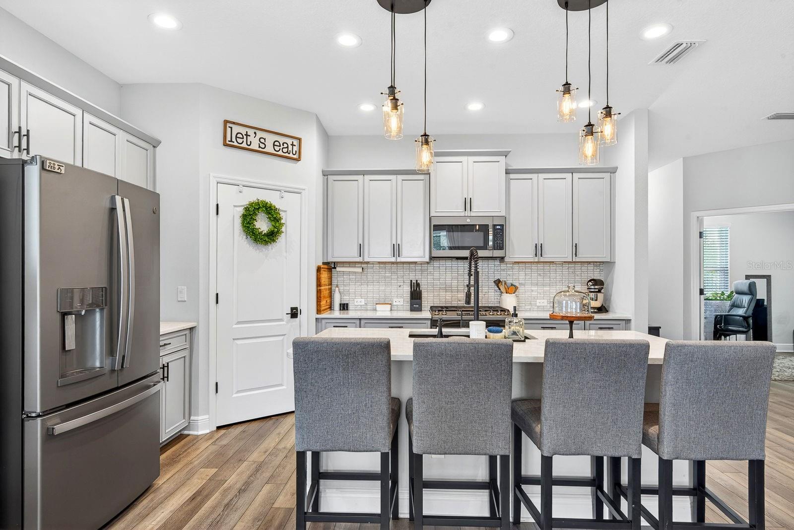 CANOE CREEK PH I - Residential