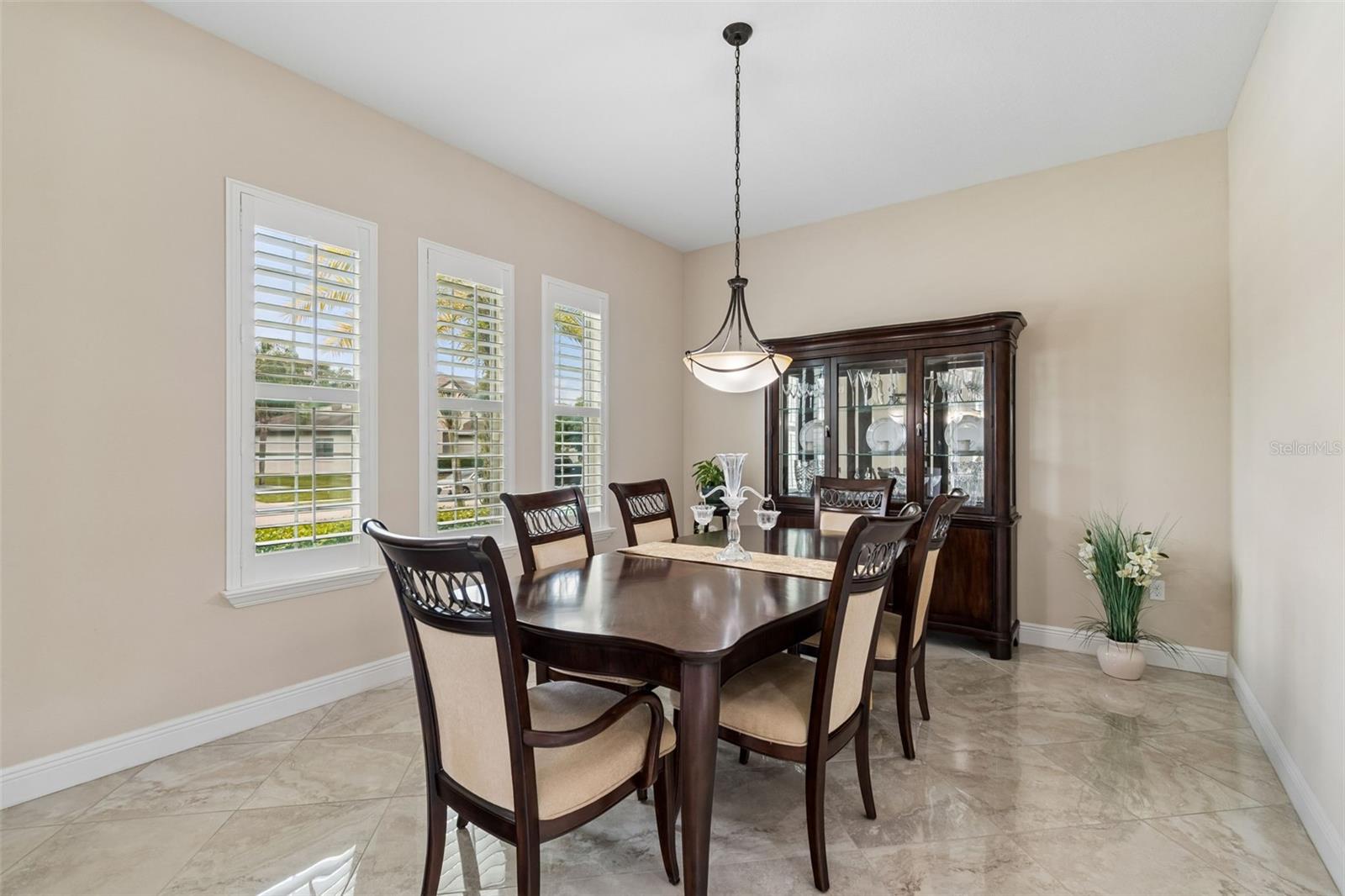 NINE EAGLES - Residential