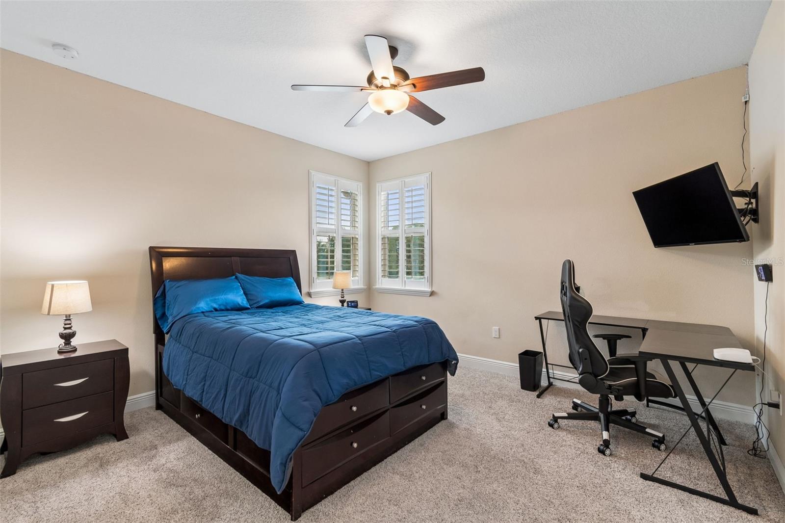 NINE EAGLES - Residential