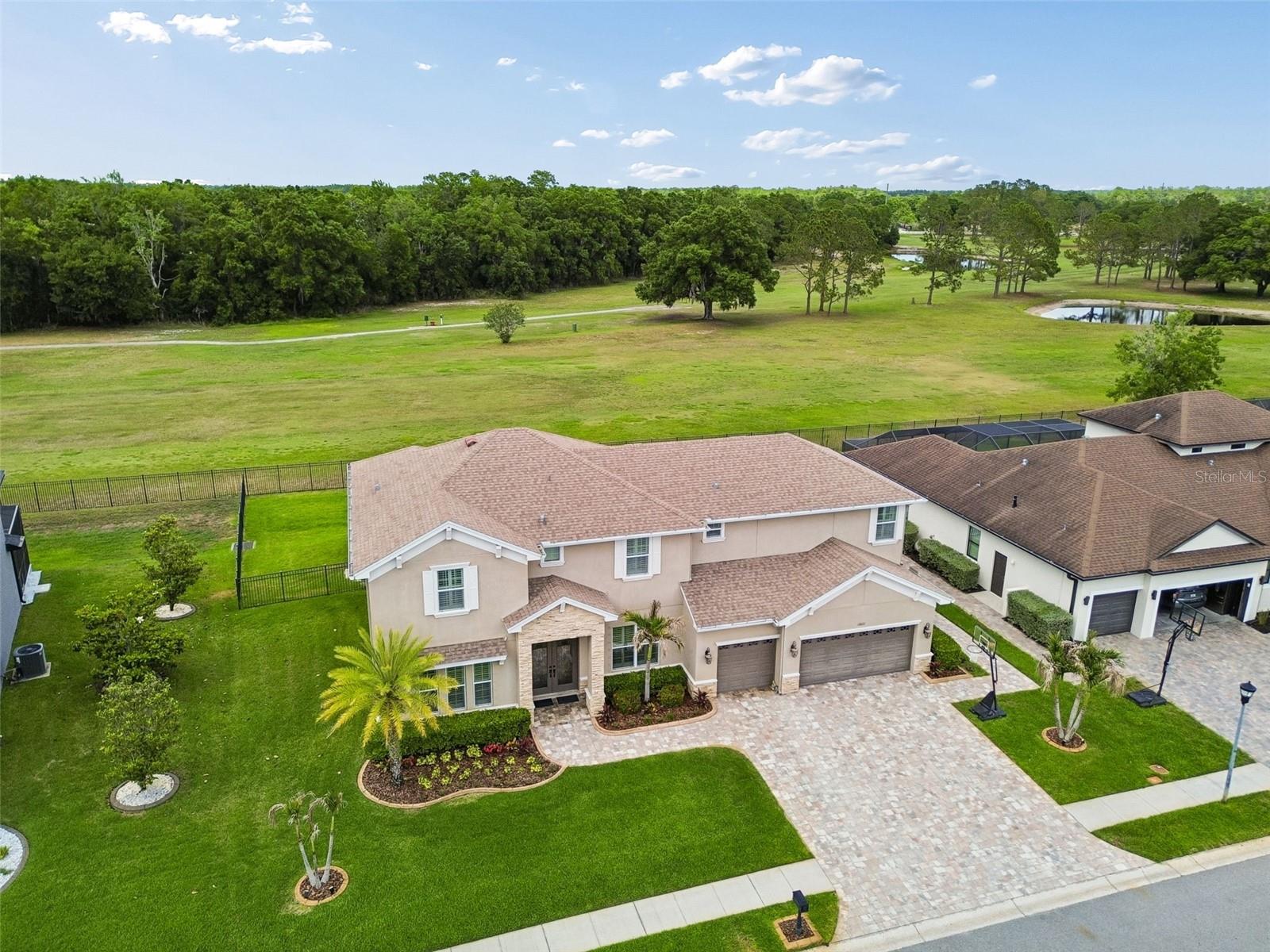 NINE EAGLES - Residential