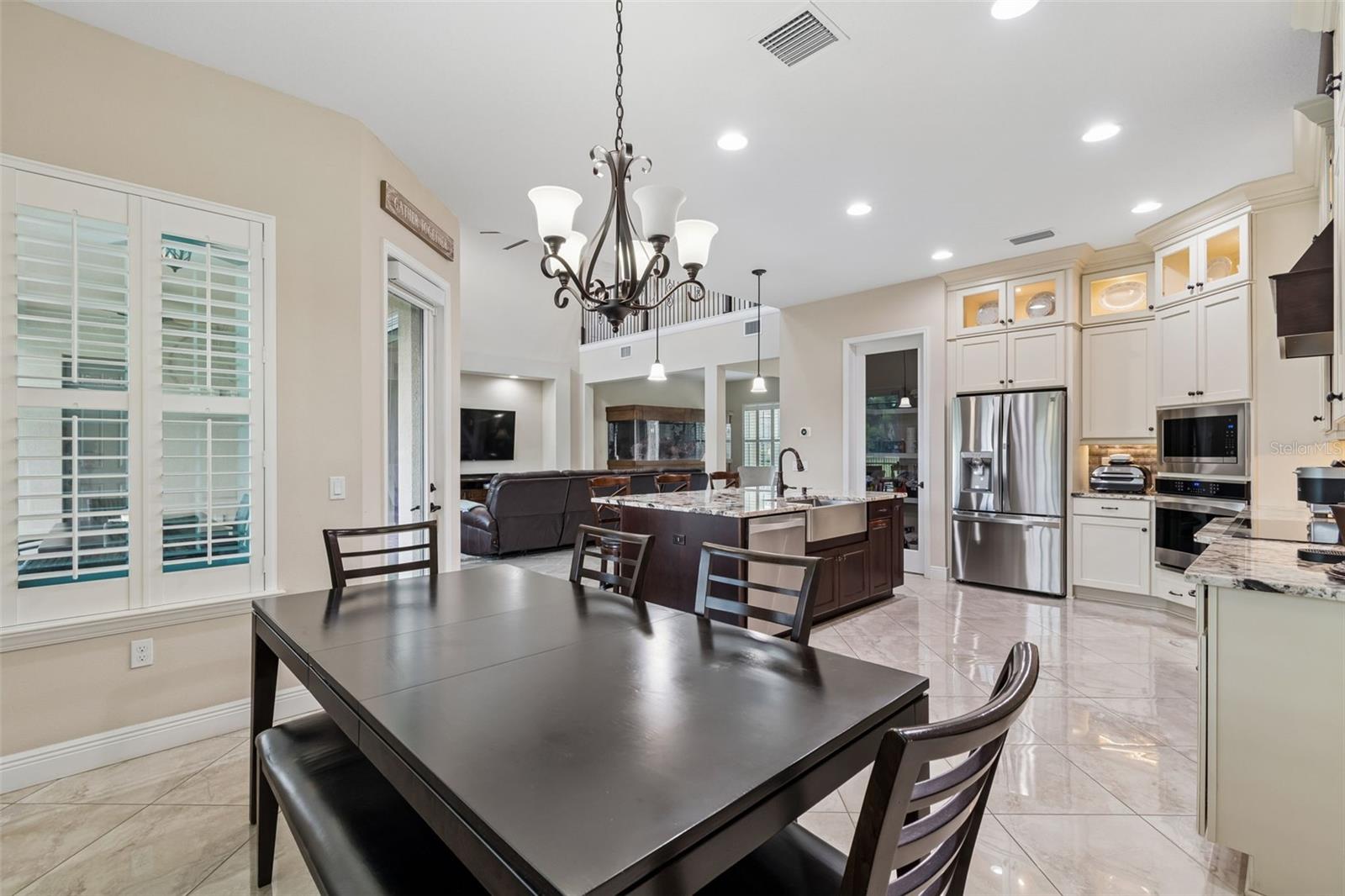 NINE EAGLES - Residential