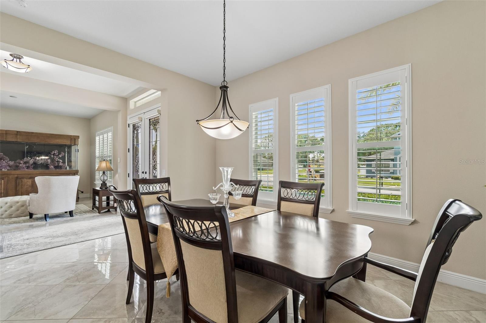 NINE EAGLES - Residential