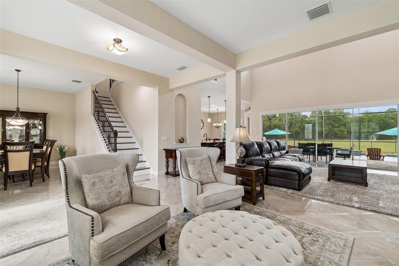 NINE EAGLES - Residential