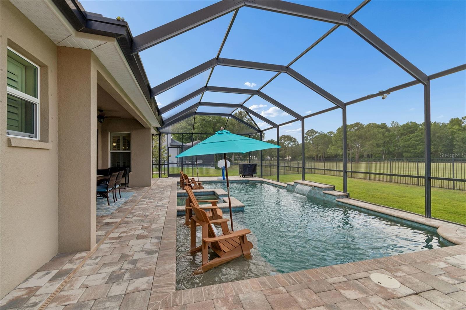 NINE EAGLES - Residential