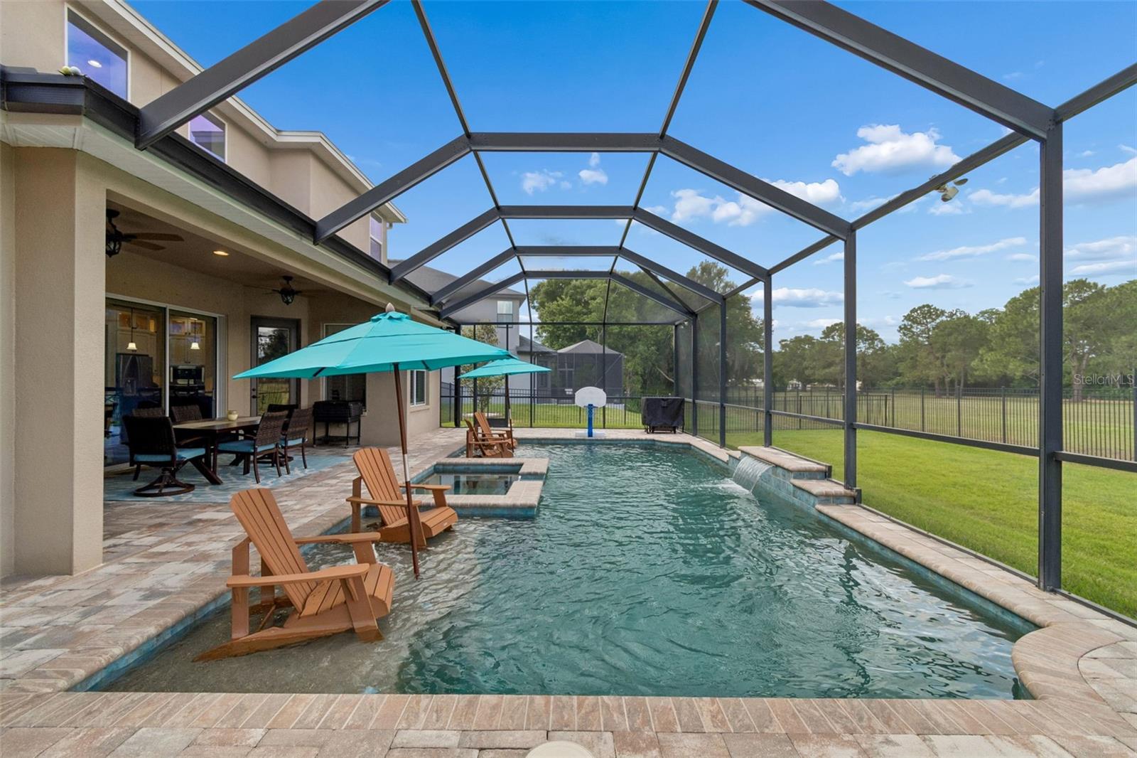 NINE EAGLES - Residential