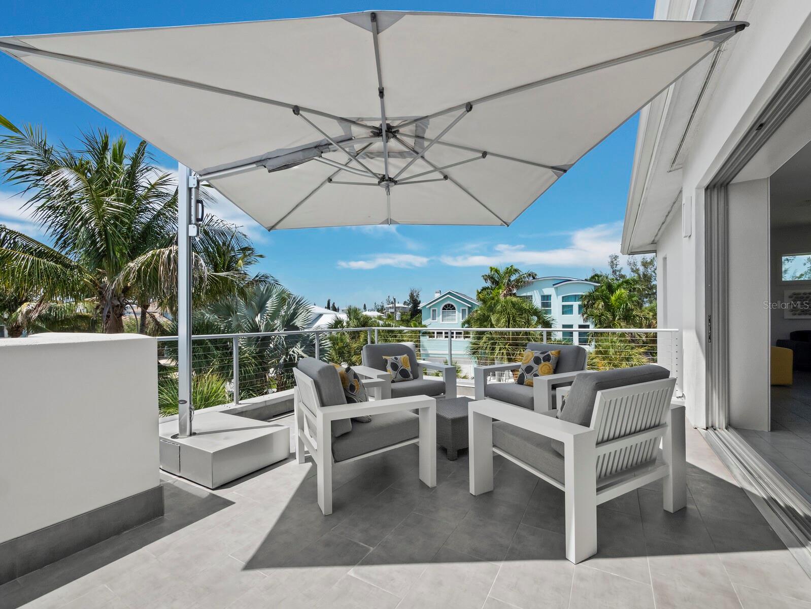 SARASOTA BEACH - Residential