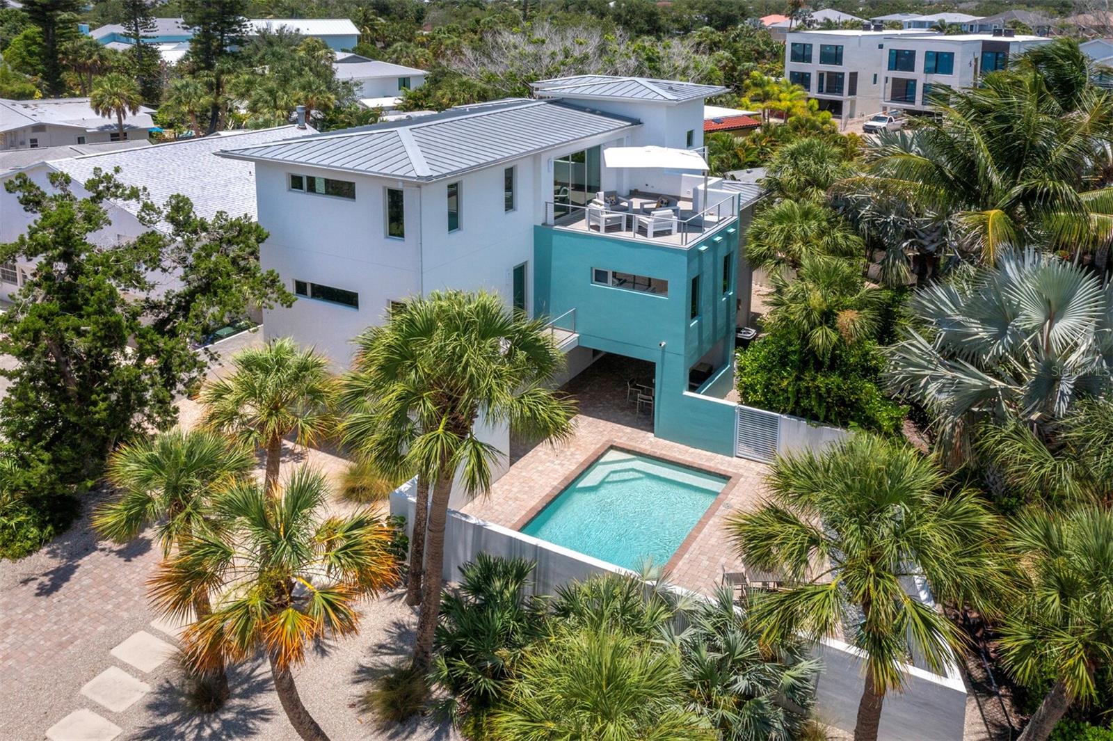 SARASOTA BEACH - Residential