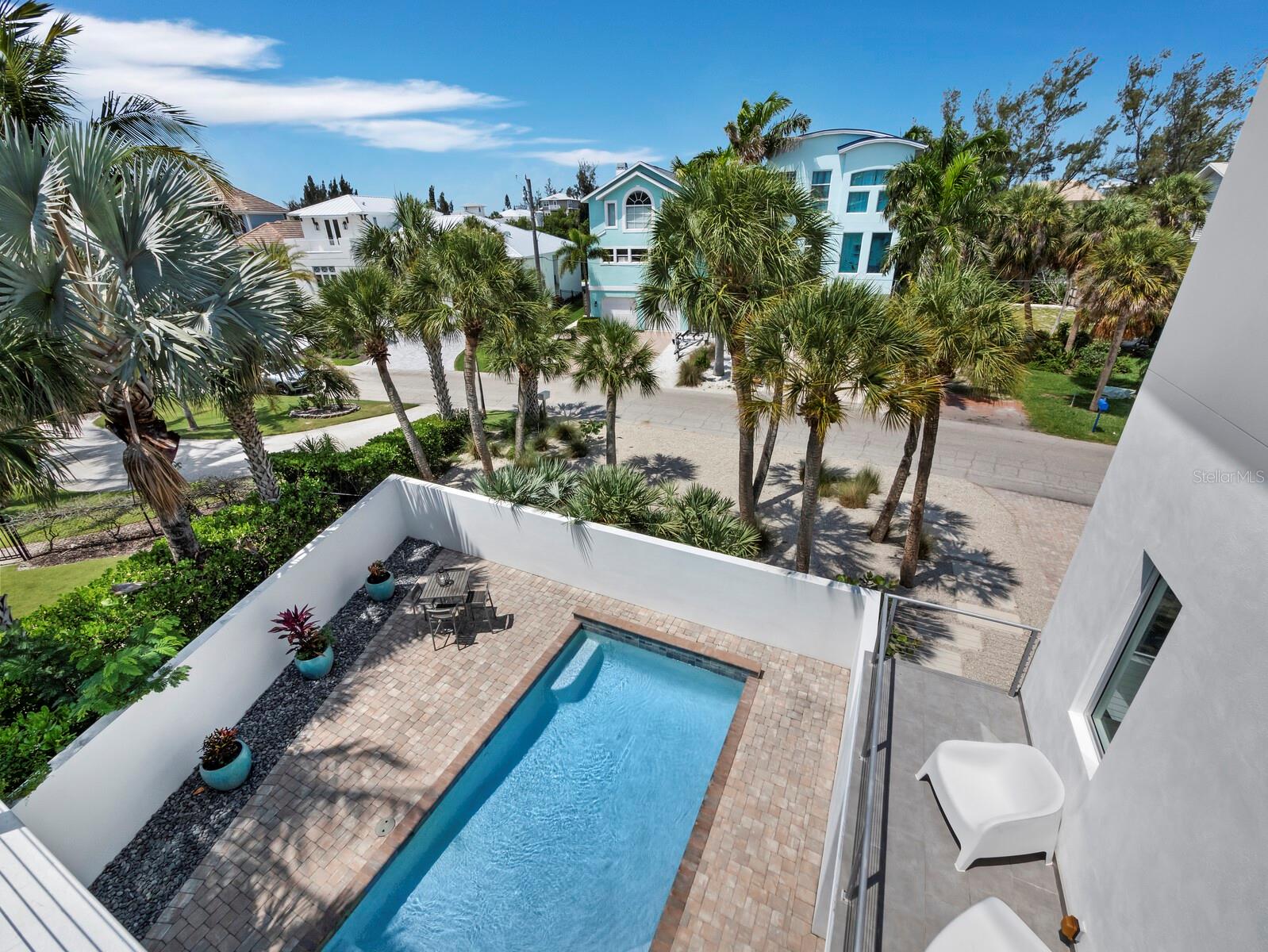 SARASOTA BEACH - Residential