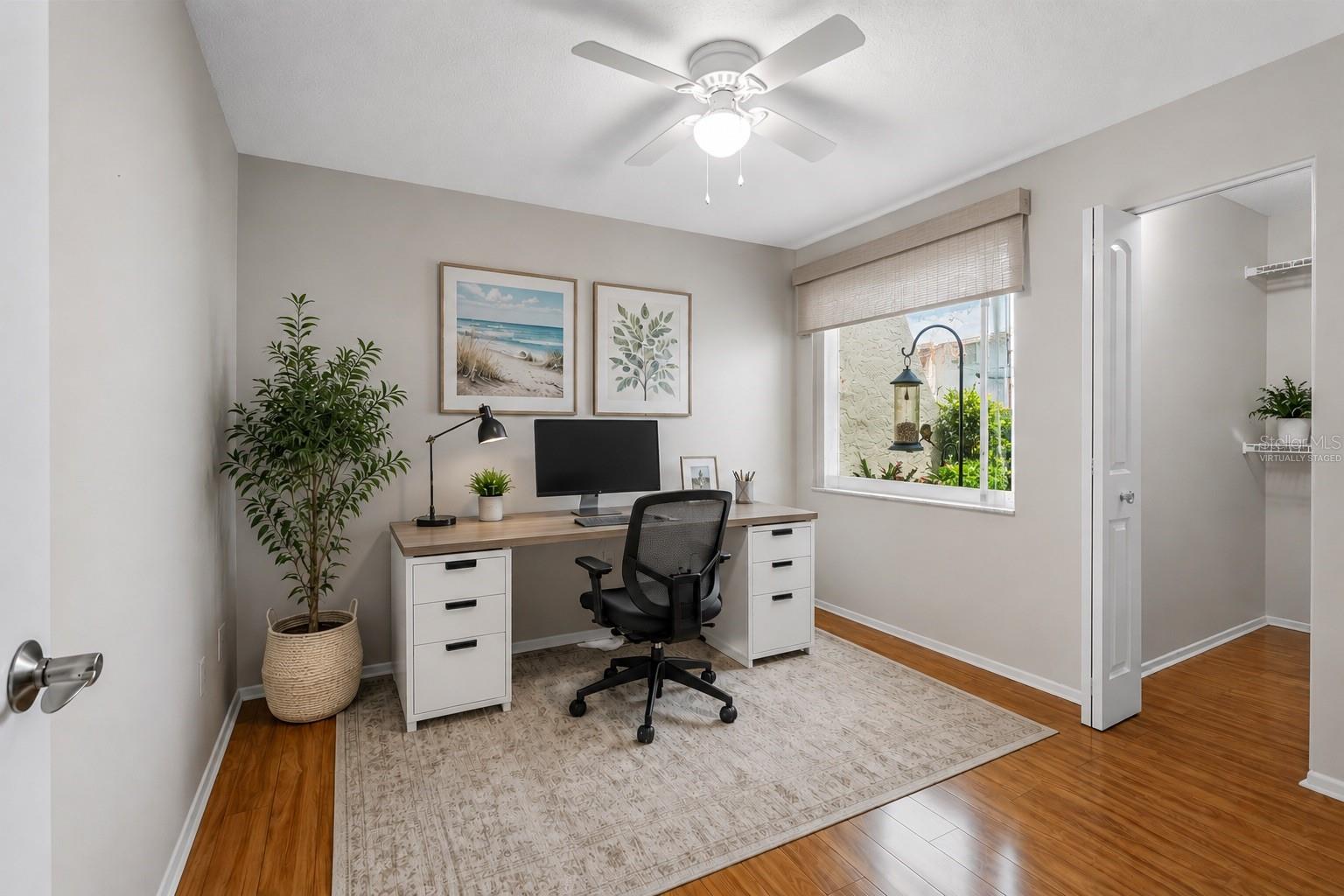CHATEAUX WOODS CONDO - Residential