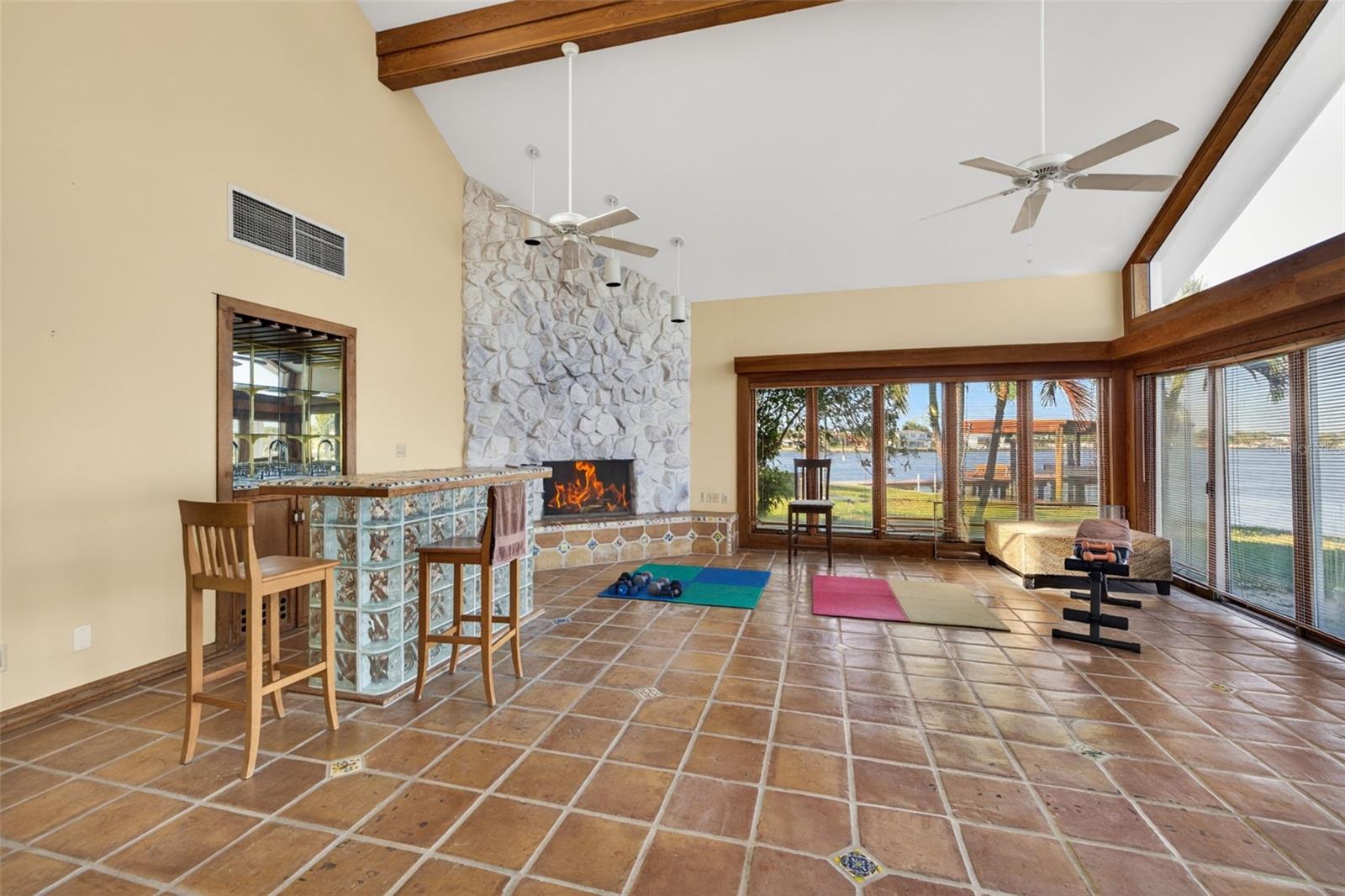 NORTH EAST PARK SHORES - Residential