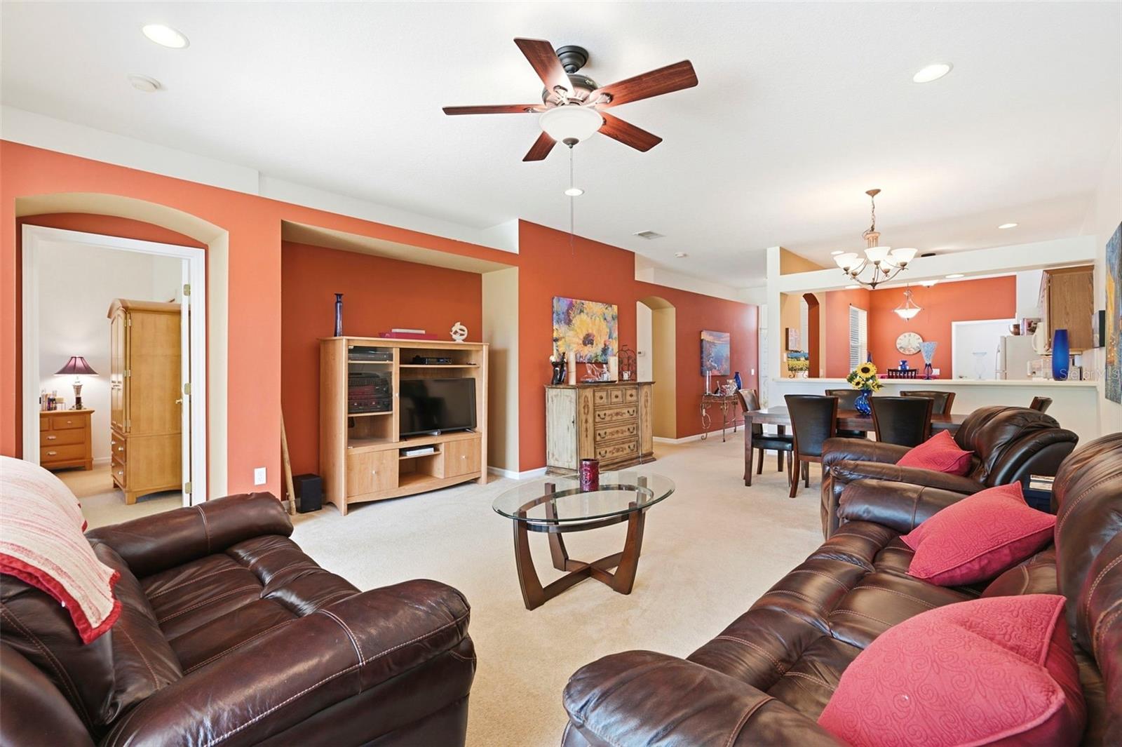 GROVES PH 04 - Residential