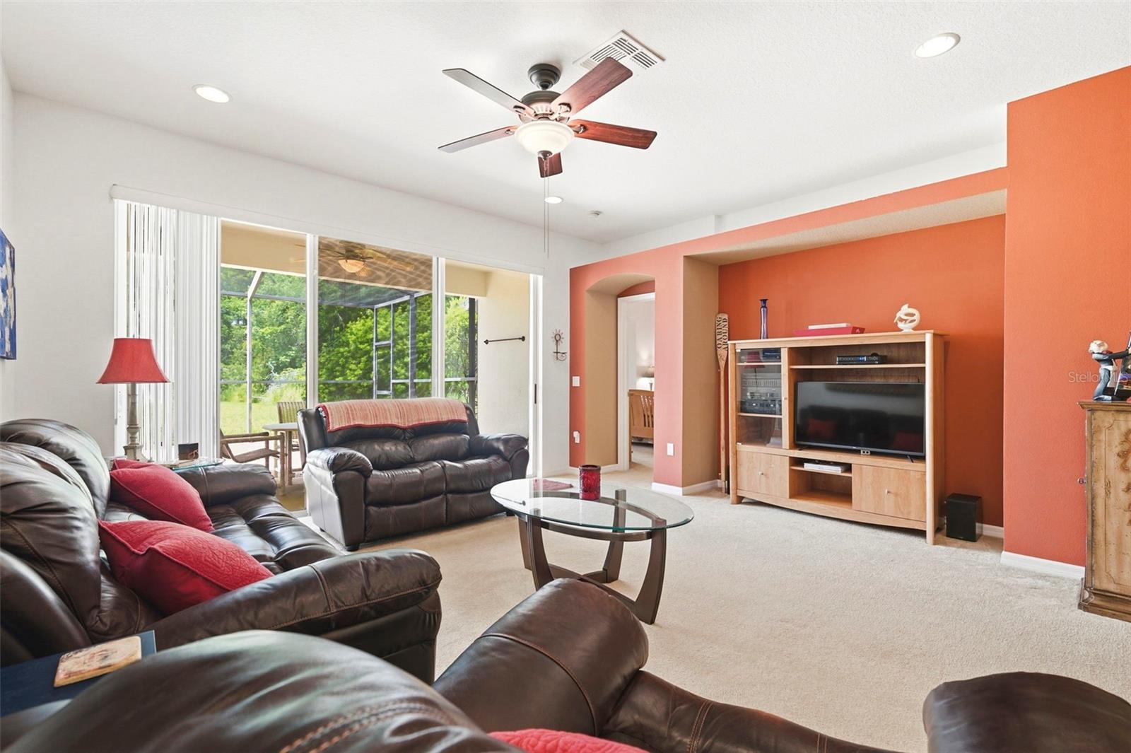 GROVES PH 04 - Residential