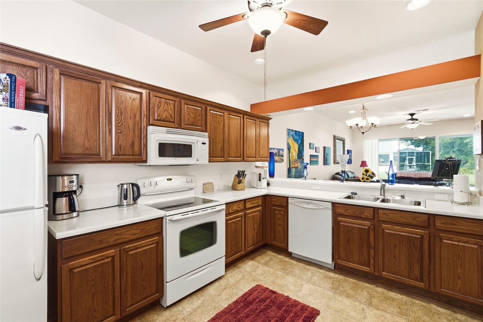 GROVES PH 04 - Residential
