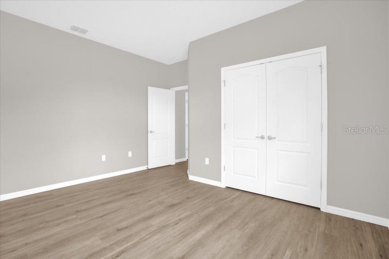 MARION OAKS - Residential