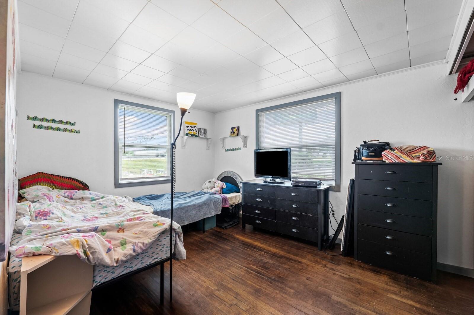 HEINZ SUB - Residential Income