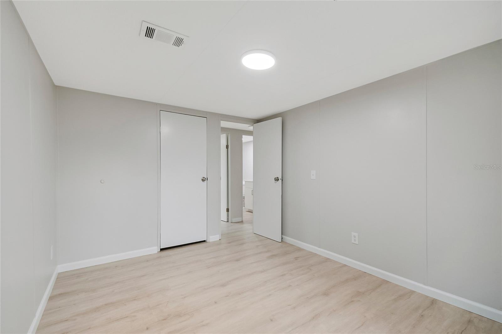 CHARLIN PARK - Residential