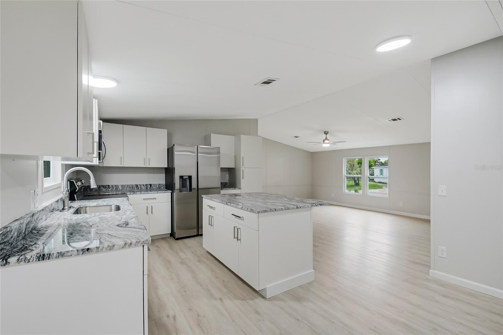 CHARLIN PARK - Residential