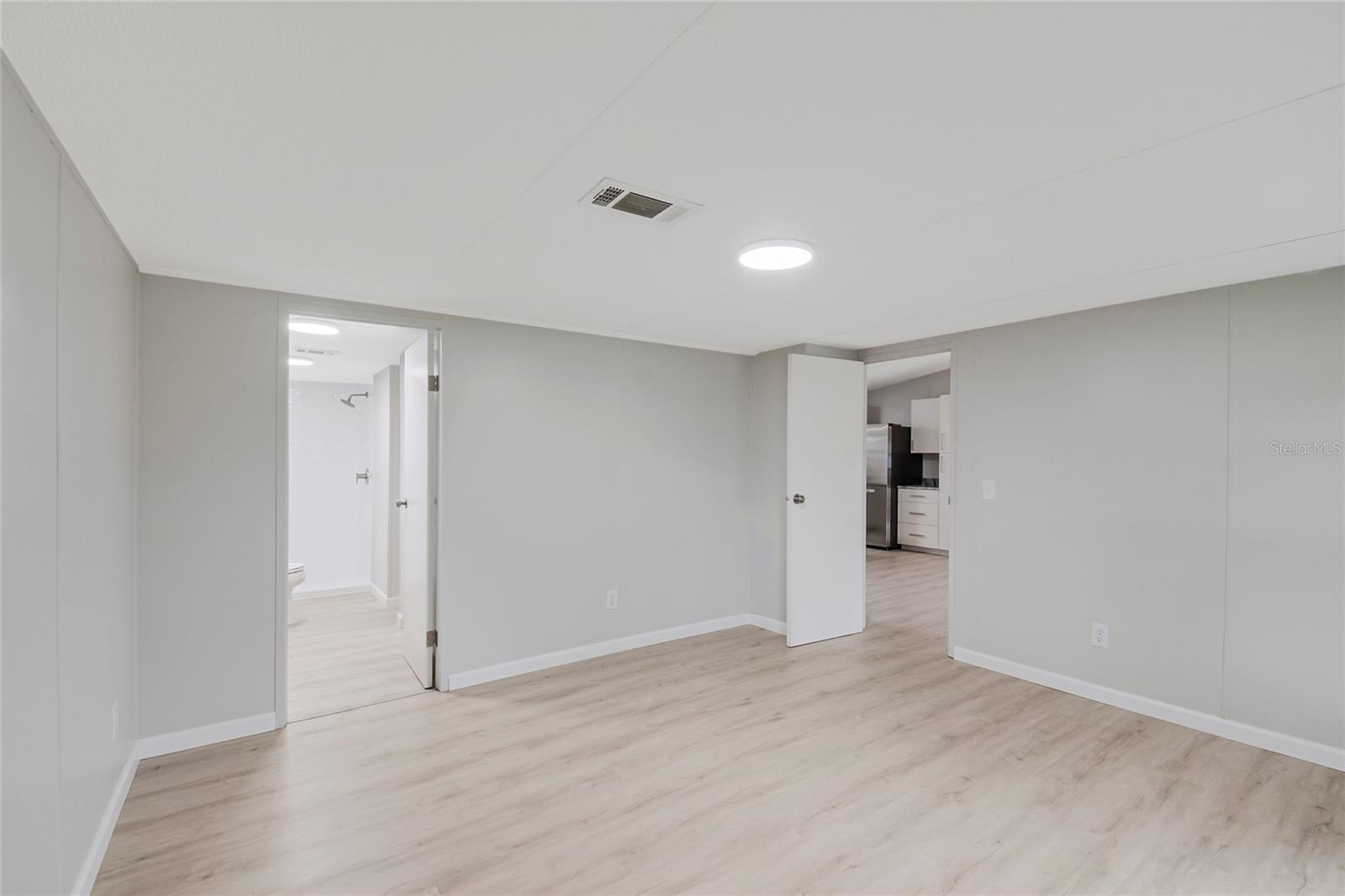 CHARLIN PARK - Residential