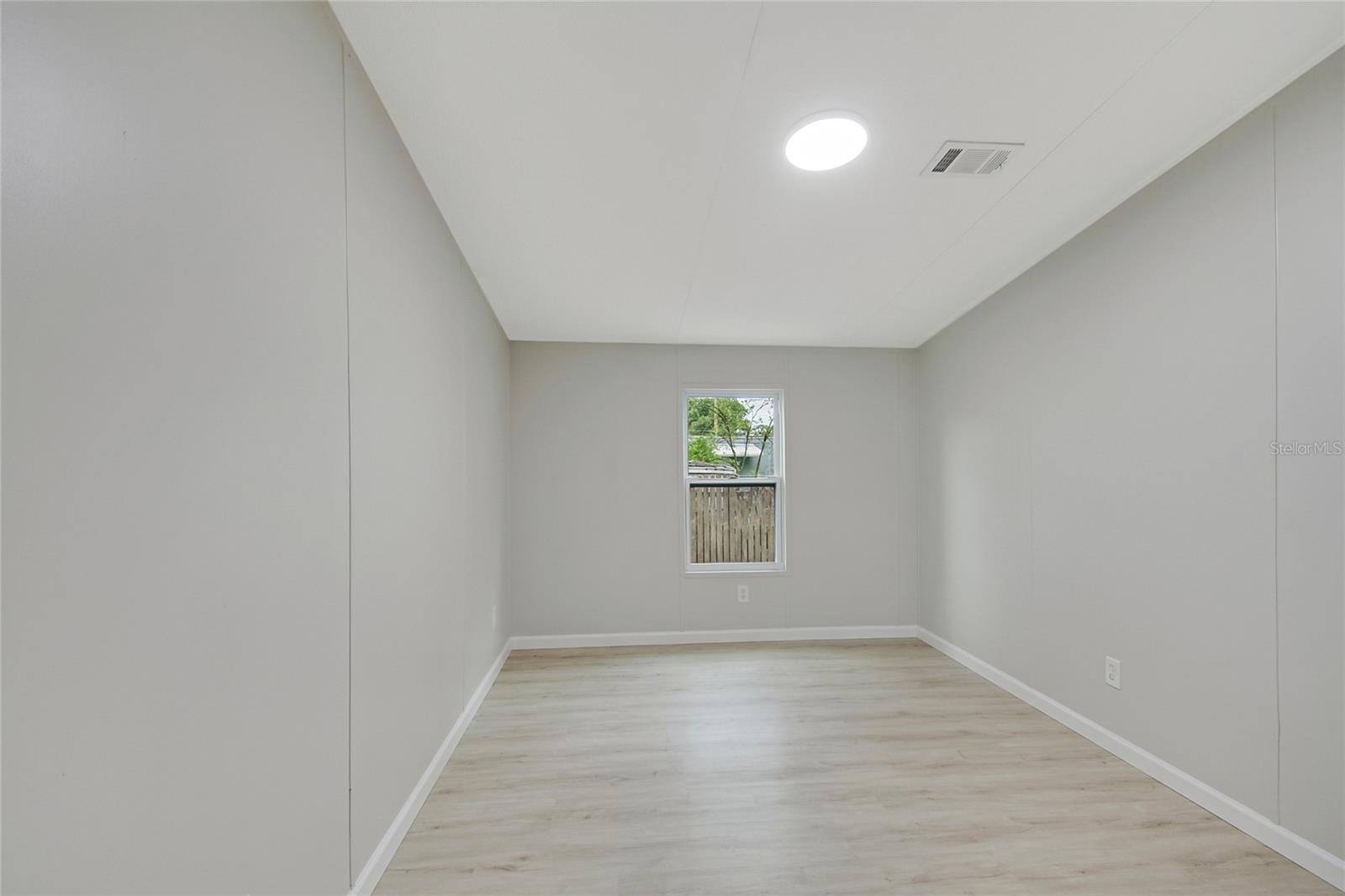 CHARLIN PARK - Residential