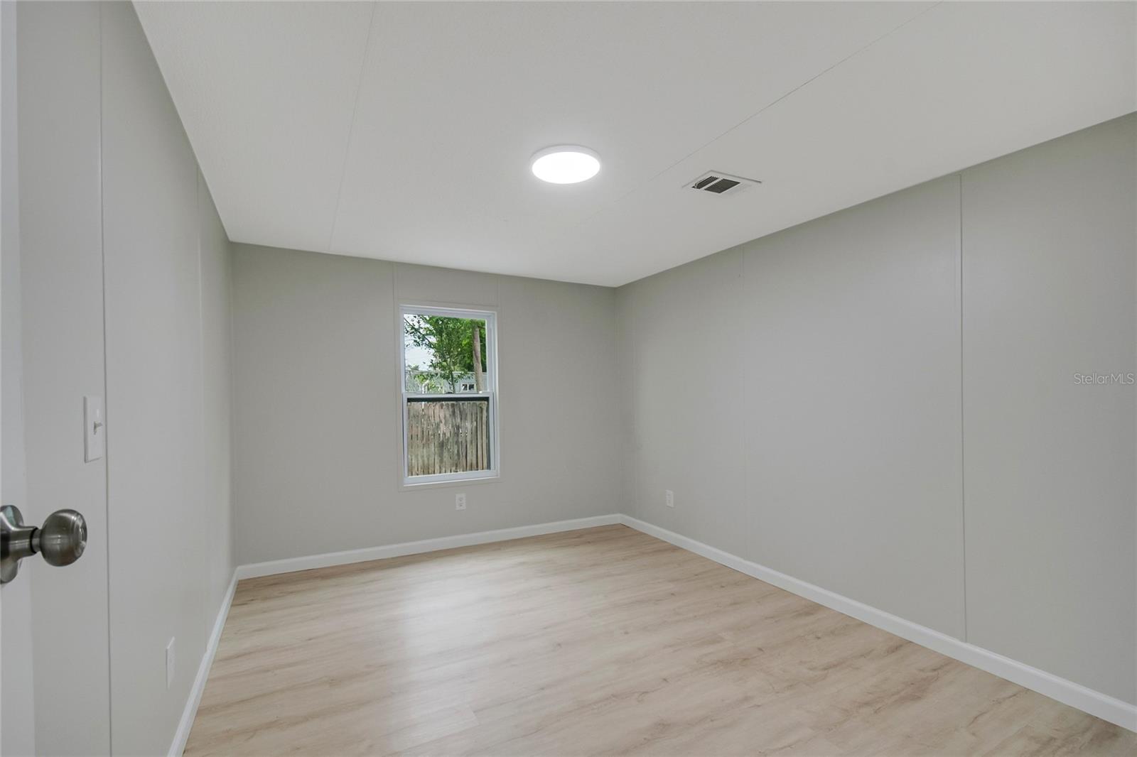 CHARLIN PARK - Residential