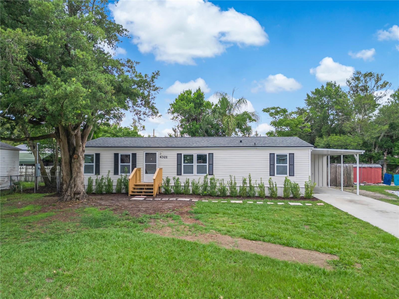 CHARLIN PARK - Residential