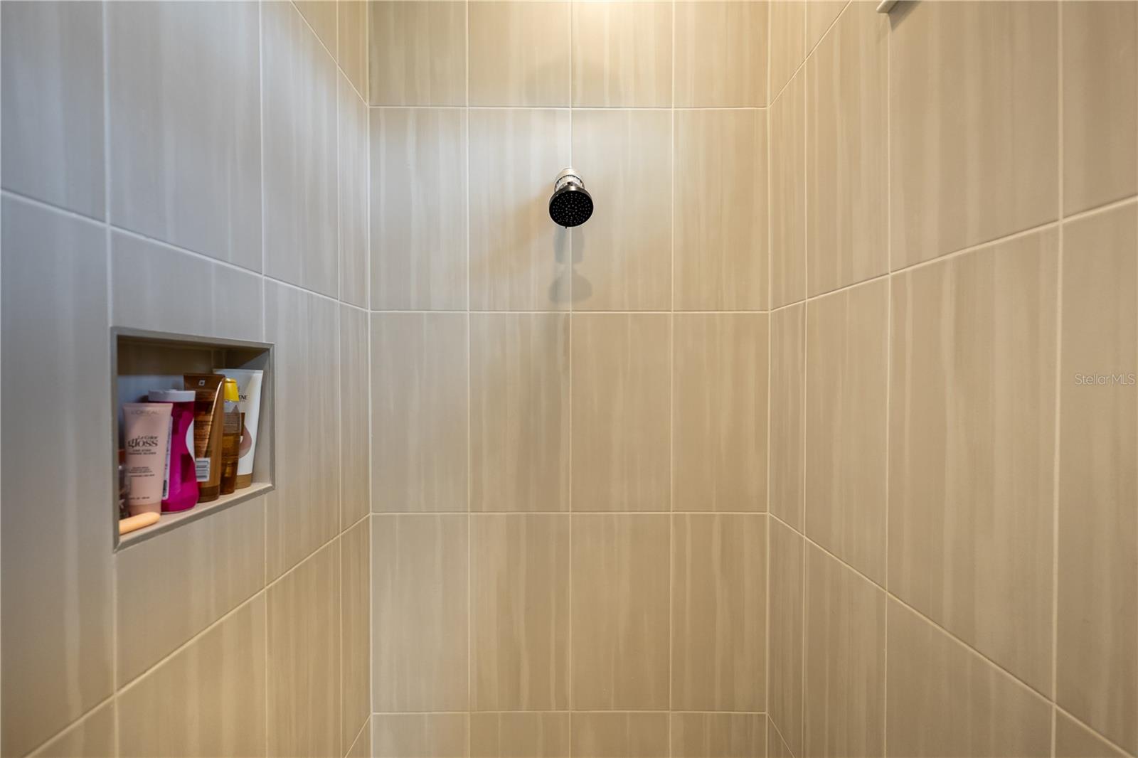 LAUREATE PARK - Residential